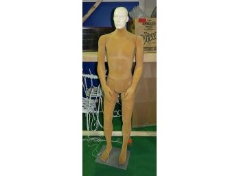 DaVinci Bendable Male Mannequin With Facial Features