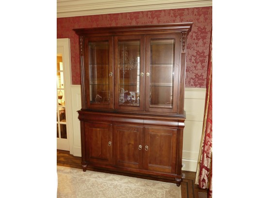 Beautiful Ethan Allen Lighted China Cabinet
