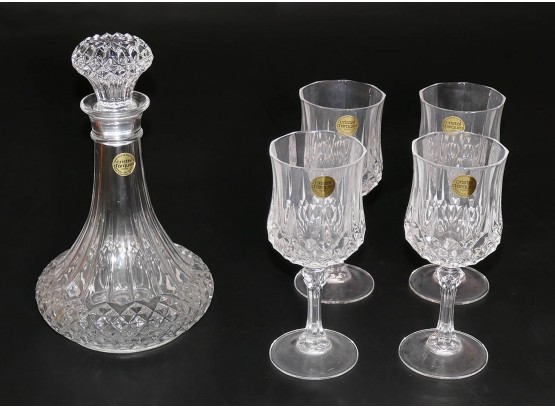 Cristal D'Arques Decanter Set With 4 Wine Glasses