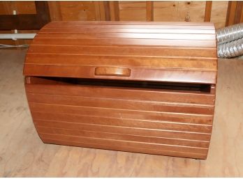 Modern Trunk / Toy Chest - Wheeled - Wood Construction (Made In Canada)