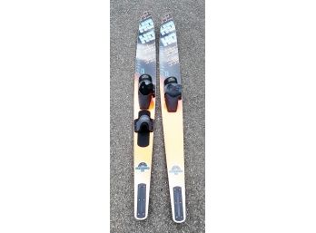 Pair Of HO 7.5 Sport Combo Water Skis - Great Condition