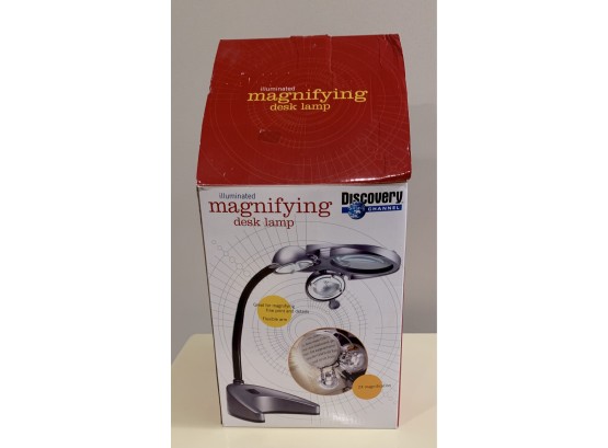 Discovery Channel Illuminating/Magnifying Desk Lamp
