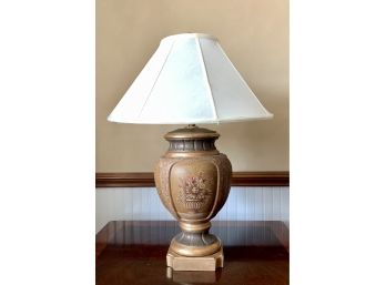 Beautiful Floral Motif Table Lamp