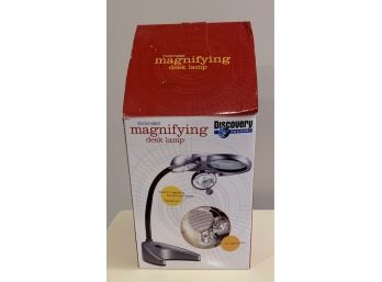 Discovery Channel Illuminating/Magnifying Desk Lamp