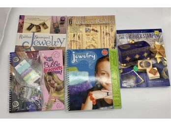 Perfect For Summer - Craft Activity Ideas/books And Quilting Fabric