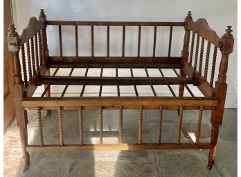 Vintage Jenny Lind Crib