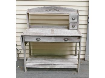Outdoor Gardening / Planting Stand