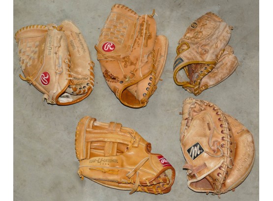 5 Different Adult Baseball Gloves - Rawlings, Wilson, Mizuno
