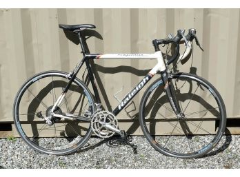 Raleigh Competition Aluminum / Carbon Road Bike