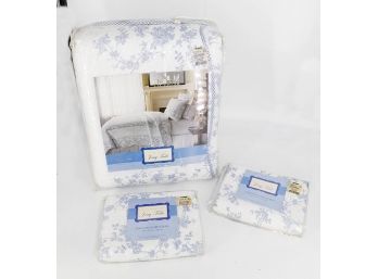 Jouy Toile Cotton King Size Quilt & 2 Standard Shams - Never Used