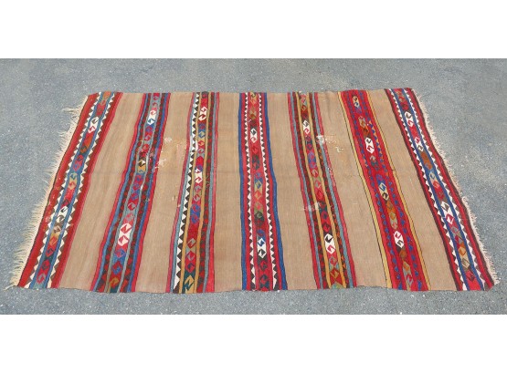 Vintage Hand Knotted Wool Rug - 58' X 96'