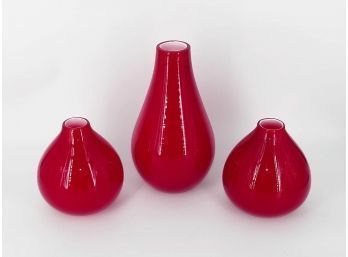 Set Of 3 Crate & Barrel Lucy Vases - Red Glass - 6' And 10'