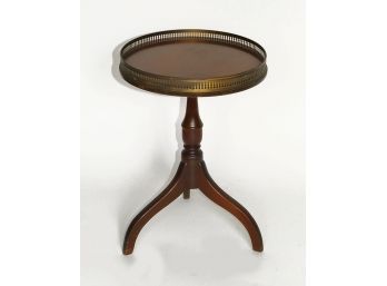 Schott Furniture Accent / Candle Table