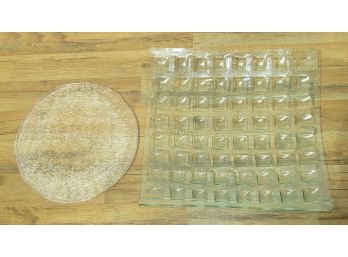 2 Glass Serving Trays / Platters
