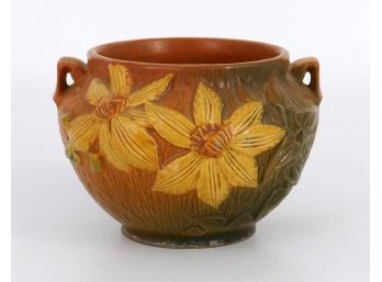Roseville Pottery Clematis Pattern Jardiniere - Model 667-4