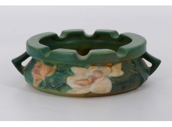 Roseville Pottery Magnolia Ashtray - Model 28