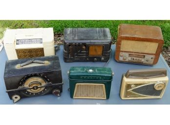 Lot Of 6 Vintage Radios - Fada, Zenith, Westinghouse, Motorola