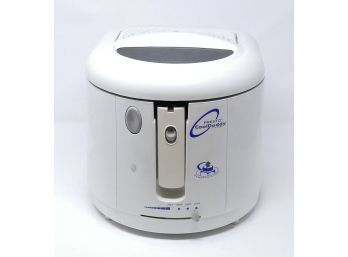 Presto CoolDaddy Cool-Touch Deep Fryer - Never Used