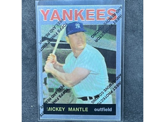 TOPPS CHROME MICKEY MANTLE WITH FILM!!