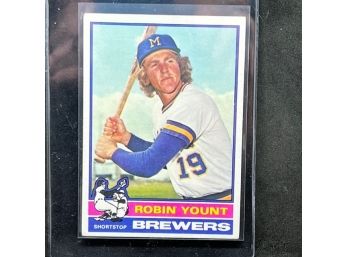1975 TOPPS ROBON YOUNT SECOND-YEAR CARD