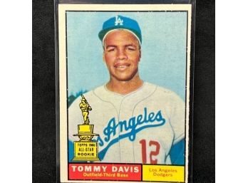 1961 TOPPS TOMMY DAVIS ROOKIE CUP