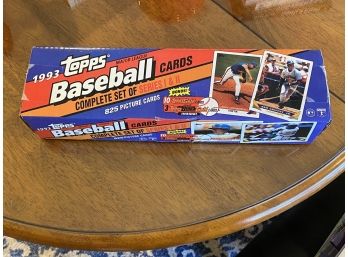 1993 Topps Baseball Complete Set Series 1 & 2 With Derek Jeter Rookie Card & 10 Sealed Gold Cards