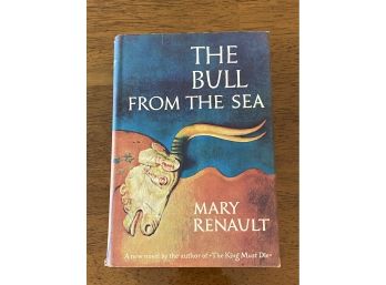 The Bull From The Sea By Mary Renault BCE
