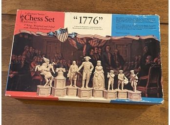 Vintage RARE 1776 Chess Set Bicentennial Pieces Edition VI Original Box (no Shipping)