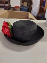 Vintage  Lola Hat