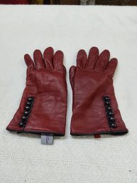 Fashions Expressions Leather Gloves
