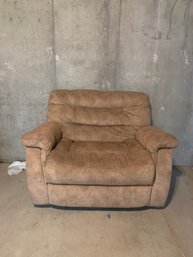 Reclineable Love Seat Chair