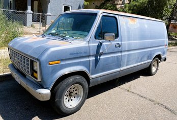 1988 Ford Econoline 150 Van