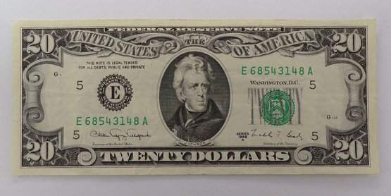 1988-A $20 Federal Reserve Note About Uncirculated