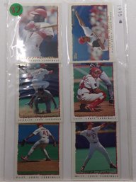 (12) Twelve 1995 Topps Baseball Cards