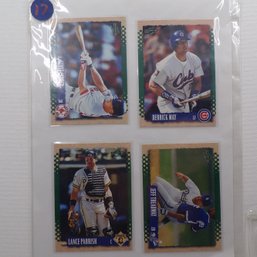 (10) Ten 1995 Score Baseball Cards