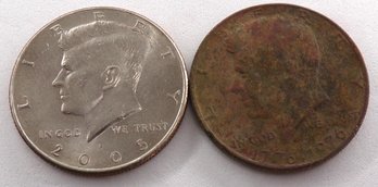 2 Kennedy Half Dollars 1-BU 2005-P & 1-Bicentennial