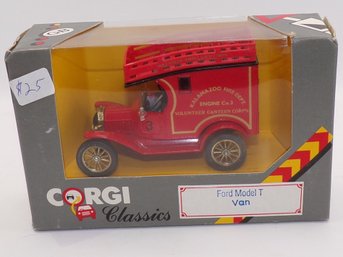 New In Box, Vintage 1986 Corgi Classics Die Cast 'Ford Model T Van Kalamazoo Fire Dept.' C865/3