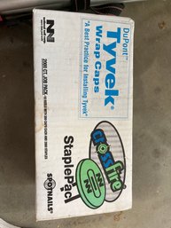 DuPont Tyvek Wrap Caps StaplePac 1.25 - 2000 Count