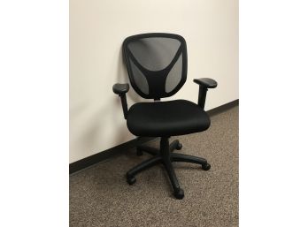 Realspace MFTC 200 Ergonomic Mesh Mid-Back Task Chair, Black