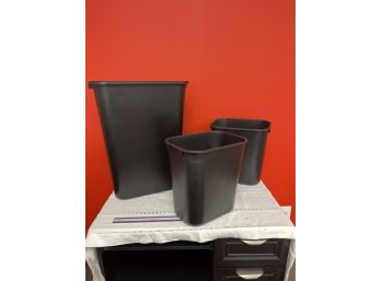 Set Of 3 Commercial Office Wastebaskets Garbage Pails