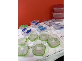 Rubbermaid OXO Sistema Tupperware As Pictured