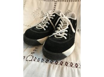 Candies Black And White Platform Sneakers Size 6