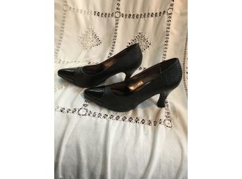 Gorgeous Bellini Black High Heels Size 7