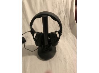 Sony Wireless Headphones And Charging Stand