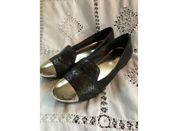 Bellini Black And Gold Ballet Flats Size 7