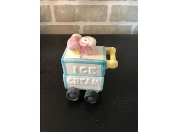 Applause Brand Wheelers Ice Cream Truck Salt And Pepper Shakers