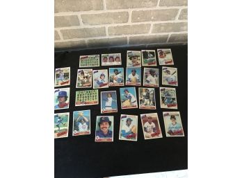 Lot Of 24 Vintage Baseball Cards