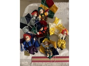 Lot Of 6 Vintage Clowns With Colorful Parachutes See Photos