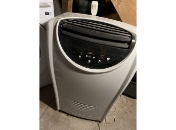 Royal Sovereign Stand Up Air Conditioner Turns On