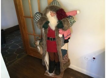4 Foot Santas Workshop Hancrafted Collectibles Free Standing Christmas Santa